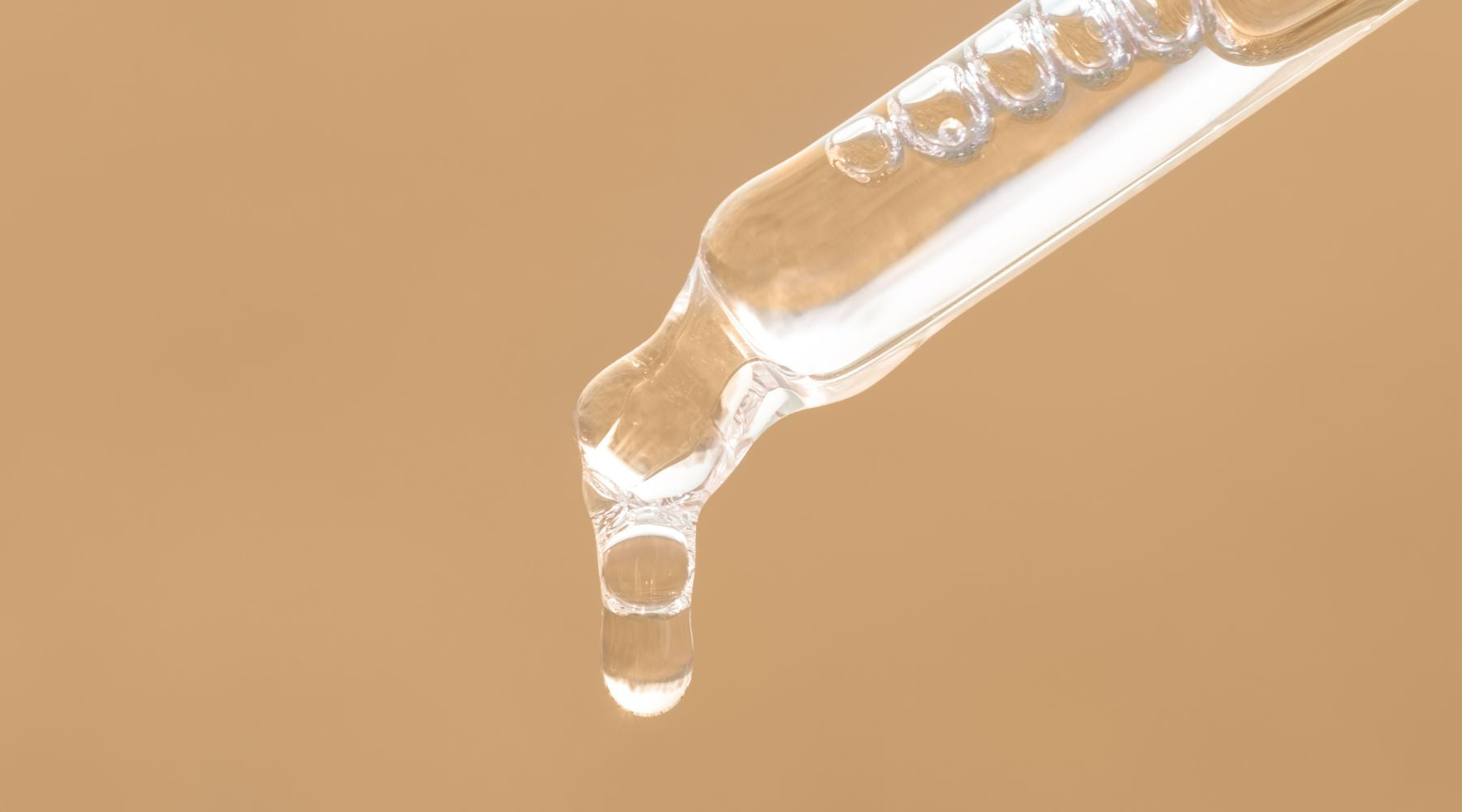 TECH TIPS - Could your client's skincare routine be contributing to lifting?